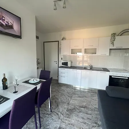 Affittacamere Stanger 2 Laurana