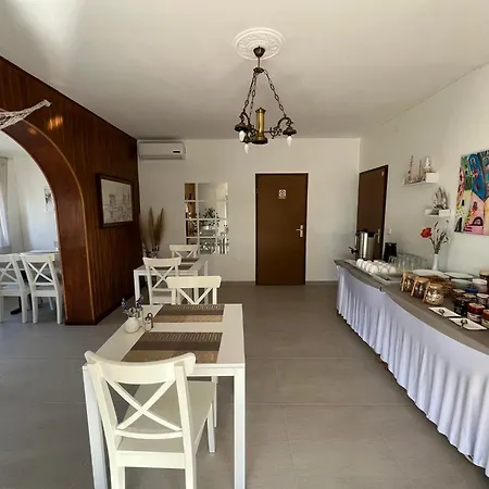 Stanger 2 4* Laurana