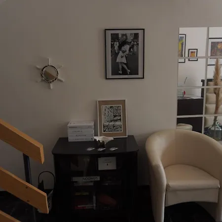 Stanger 2 Affittacamere Laurana